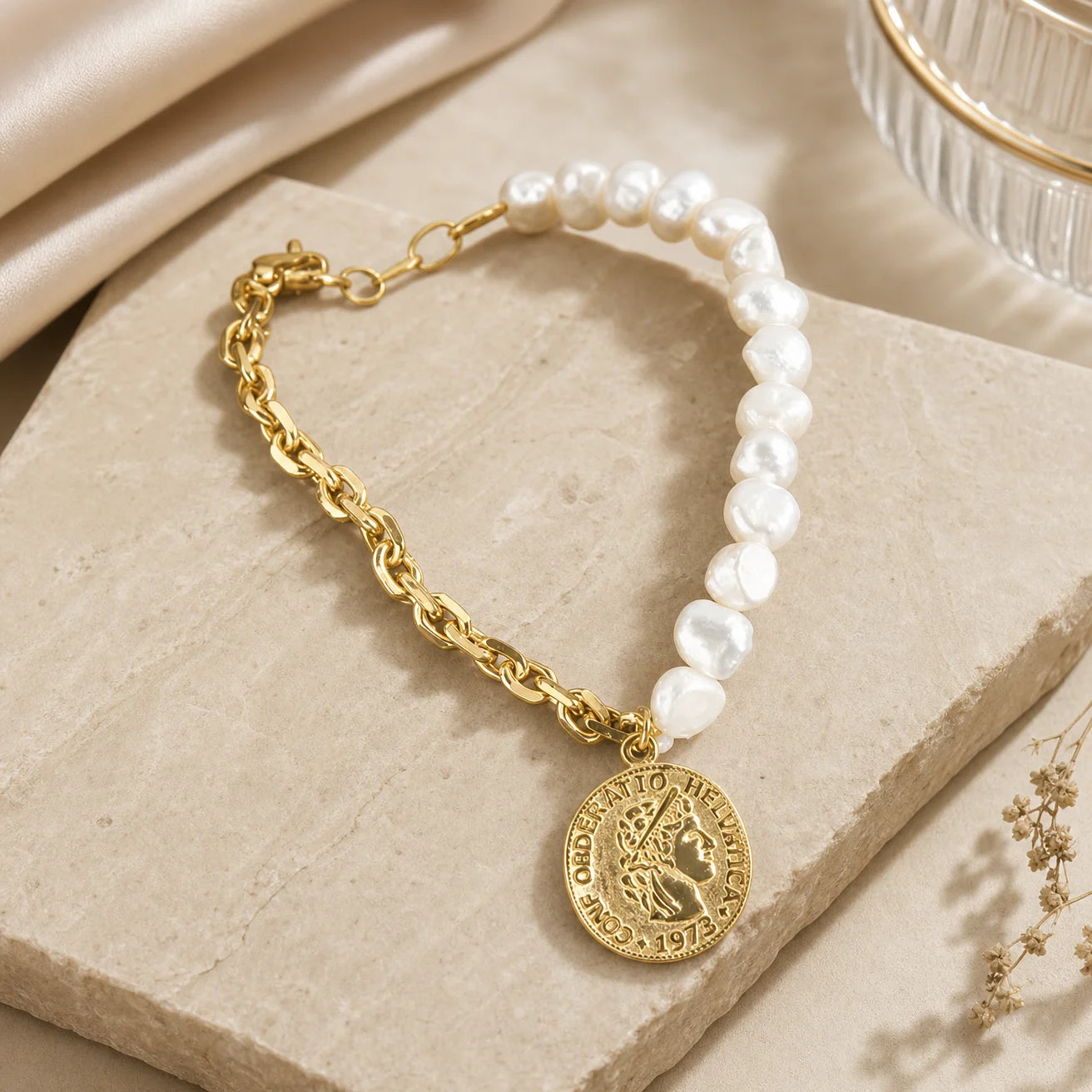 Wisdom Coin Charm Bracelet detail – 18k gold plated coin charm and luxurious craftsmanship – Frequency Paris-Ibiza