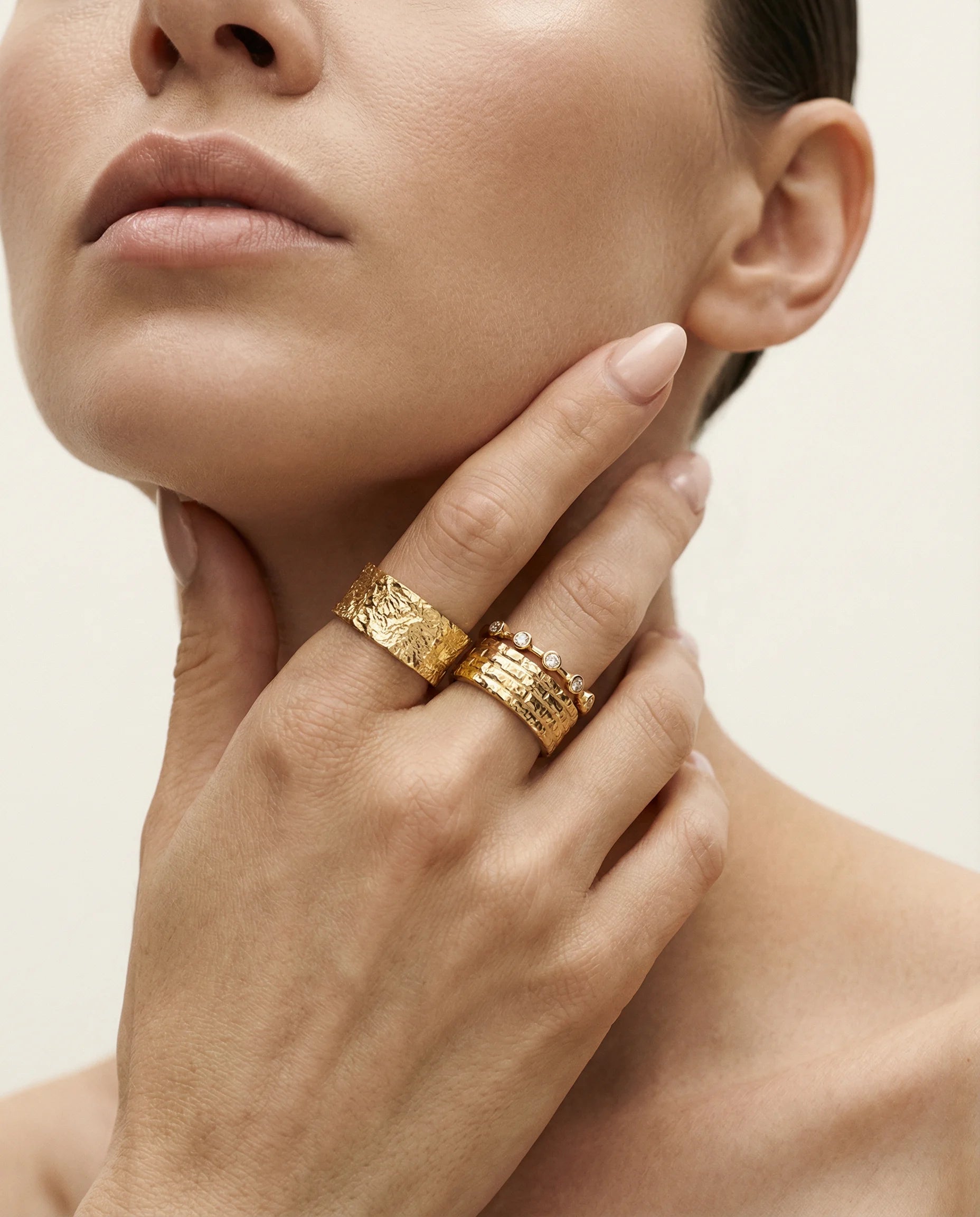 Ring stack including Élève Ring, Gaia Ring, Gratitude Ring by Frequency Paris-Ibiza. Best-selling 18k gold plated sterling silver rings, adjustable size. 